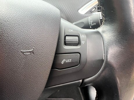 Peugeot 2008 1.2 PureTech Allure Euro 6 5dr 46