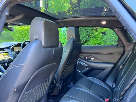 Jaguar E-Pace 2.0 D180 R-Dynamic HSE Auto AWD Euro 6 (s/s) 5dr 23