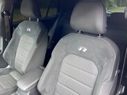 Volkswagen Golf 2.0 TSI R DSG 4Motion Euro 6 (s/s) 5dr 31