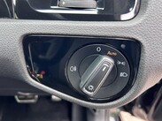 Volkswagen Golf 2.0 TSI R DSG 4Motion Euro 6 (s/s) 5dr 39