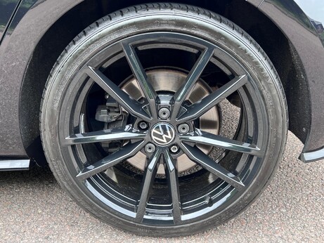 Volkswagen Golf 2.0 TSI R DSG 4Motion Euro 6 (s/s) 5dr 43