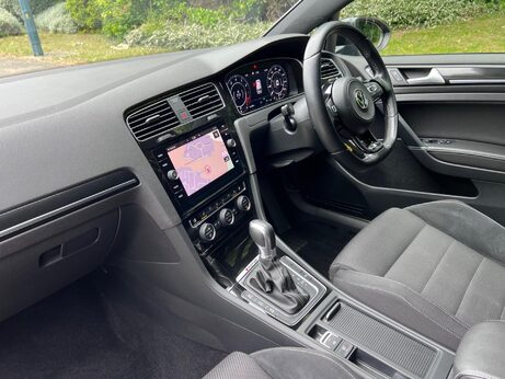 Volkswagen Golf 2.0 TSI R DSG 4Motion Euro 6 (s/s) 5dr 23