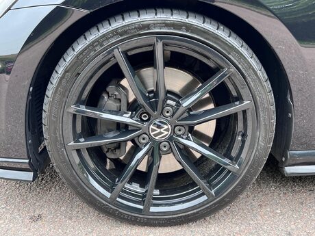 Volkswagen Golf 2.0 TSI R DSG 4Motion Euro 6 (s/s) 5dr 45