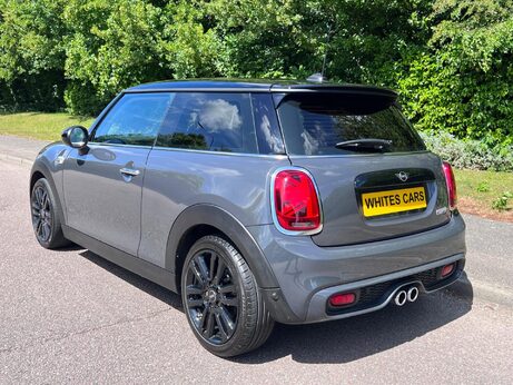Mini Hatch 2.0 Cooper S Euro 6 (s/s) 3dr 2