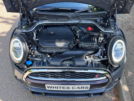 Mini Hatch 2.0 Cooper S Euro 6 (s/s) 3dr 23