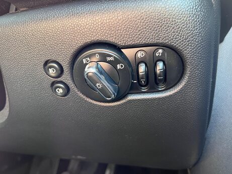 Mini Hatch 2.0 Cooper S Euro 6 (s/s) 3dr 29