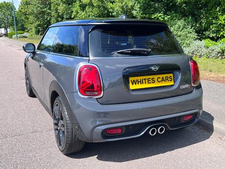 Mini Hatch 2.0 Cooper S Euro 6 (s/s) 3dr 37