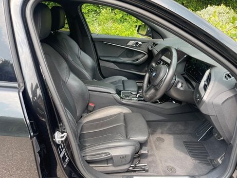 BMW 1 Series 1.5 118i M Sport DCT Euro 6 (s/s) 5dr 7