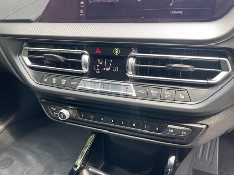 BMW 1 Series 1.5 118i M Sport DCT Euro 6 (s/s) 5dr 10