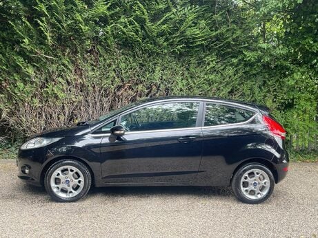 Ford Fiesta 1.4 Zetec 3dr 1