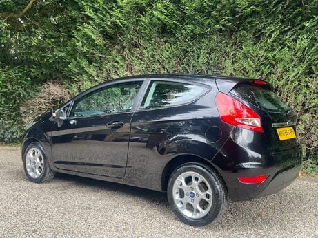 Ford Fiesta 1.4 Zetec 3dr 2