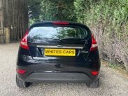 Ford Fiesta 1.4 Zetec 3dr 10