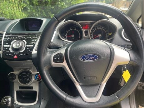 Ford Fiesta 1.4 Zetec 3dr 13