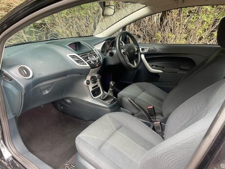 Ford Fiesta 1.4 Zetec 3dr 17