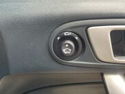 Ford Fiesta 1.4 Zetec 3dr 23