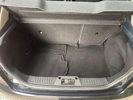 Ford Fiesta 1.4 Zetec 3dr 25