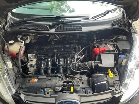 Ford Fiesta 1.4 Zetec 3dr 27