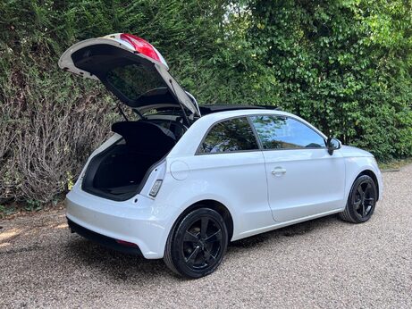 Audi A1 1.0 TFSI Sport Euro 6 (s/s) 3dr 4