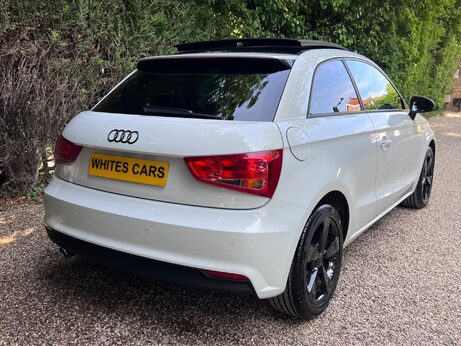 Audi A1 1.0 TFSI Sport Euro 6 (s/s) 3dr 9