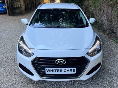 Hyundai i40 1.7 CRDi Blue Drive SE Nav Tourer DCT Euro 6 (s/s) 5dr 41