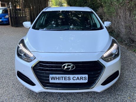 Hyundai i40 1.7 CRDi Blue Drive SE Nav Tourer DCT Euro 6 (s/s) 5dr 38