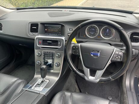 Volvo S60 2.0 D3 SE Lux Geartronic Euro 5 4dr 8