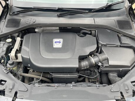 Volvo S60 2.0 D3 SE Lux Geartronic Euro 5 4dr 24