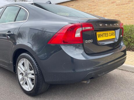 Volvo S60 2.0 D3 SE Lux Geartronic Euro 5 4dr 28