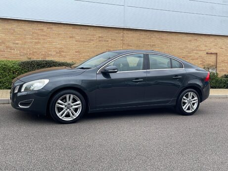Volvo S60 2.0 D3 SE Lux Geartronic Euro 5 4dr 34