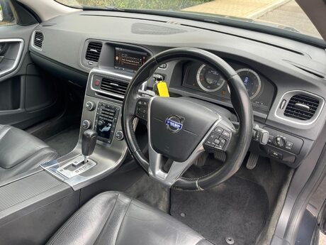 Volvo S60 2.0 D3 SE Lux Geartronic Euro 5 4dr 44
