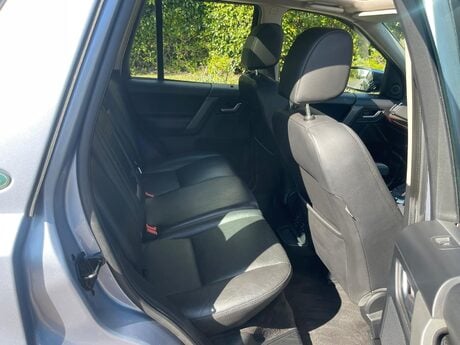 Land Rover Freelander 2 2.2 TD4 HSE Auto 4WD Euro 4 5dr 26
