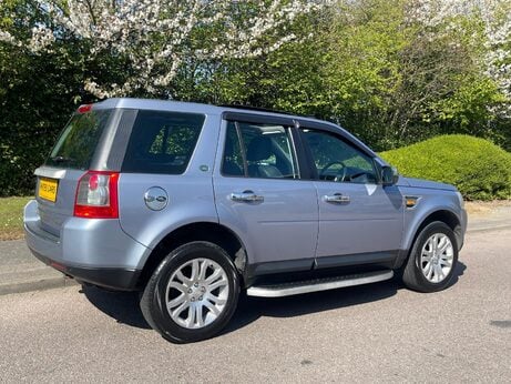 Land Rover Freelander 2 2.2 TD4 HSE Auto 4WD Euro 4 5dr 38