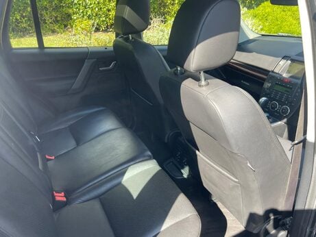 Land Rover Freelander 2 2.2 TD4 HSE Auto 4WD Euro 4 5dr 40