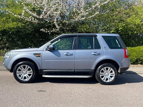 Land Rover Freelander 2 2.2 TD4 HSE Auto 4WD Euro 4 5dr 3