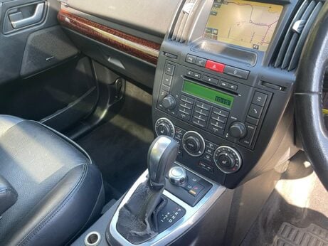 Land Rover Freelander 2 2.2 TD4 HSE Auto 4WD Euro 4 5dr 10