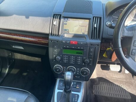 Land Rover Freelander 2 2.2 TD4 HSE Auto 4WD Euro 4 5dr 15
