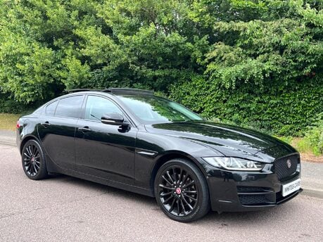 Jaguar XE 2.0d Portfolio Auto AWD Euro 6 (s/s) 4dr