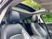 Jaguar XE 2.0d Portfolio Auto AWD Euro 6 (s/s) 4dr 4