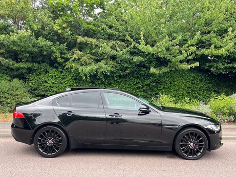 Jaguar XE 2.0d Portfolio Auto AWD Euro 6 (s/s) 4dr 57