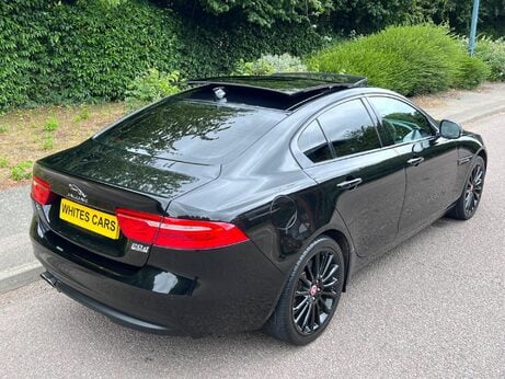 Jaguar XE 2.0d Portfolio Auto AWD Euro 6 (s/s) 4dr 59