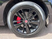Jaguar F-Pace 2.0 D200 MHEV R-Dynamic SE Auto AWD Euro 6 (s/s) 5dr 50