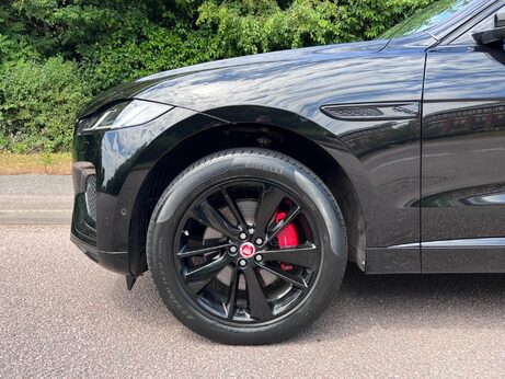 Jaguar F-Pace 2.0 D200 MHEV R-Dynamic SE Auto AWD Euro 6 (s/s) 5dr 5