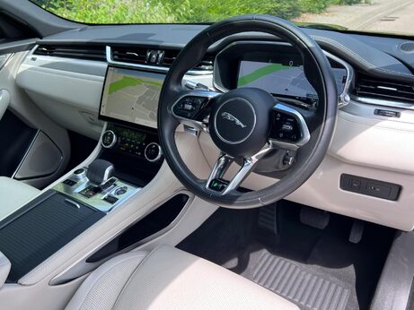 Jaguar F-Pace 2.0 D200 MHEV R-Dynamic SE Auto AWD Euro 6 (s/s) 5dr 13