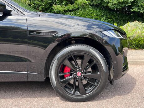 Jaguar F-Pace 2.0 D200 MHEV R-Dynamic SE Auto AWD Euro 6 (s/s) 5dr 47