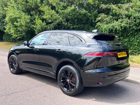 Jaguar F-Pace 2.0 D200 MHEV R-Dynamic SE Auto AWD Euro 6 (s/s) 5dr 49