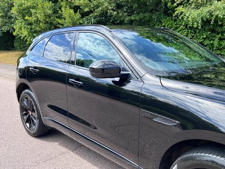 Jaguar F-Pace 2.0 D200 MHEV R-Dynamic SE Auto AWD Euro 6 (s/s) 5dr 50