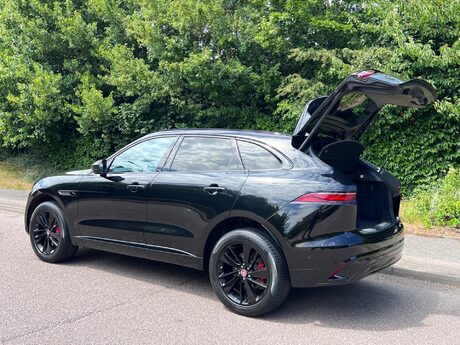 Jaguar F-Pace 2.0 D200 MHEV R-Dynamic SE Auto AWD Euro 6 (s/s) 5dr 61