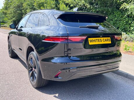 Jaguar F-Pace 2.0 D200 MHEV R-Dynamic SE Auto AWD Euro 6 (s/s) 5dr 63