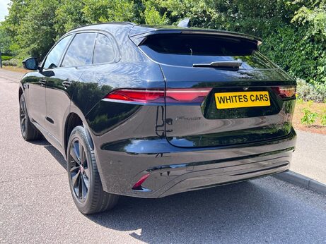Jaguar F-Pace 2.0 D200 MHEV R-Dynamic SE Auto AWD Euro 6 (s/s) 5dr 59