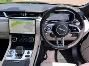 Jaguar F-Pace 2.0 D200 MHEV R-Dynamic SE Auto AWD Euro 6 (s/s) 5dr 78